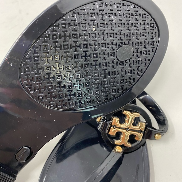 Tory Burch black/ gold sandals - Picture 4 of 5
